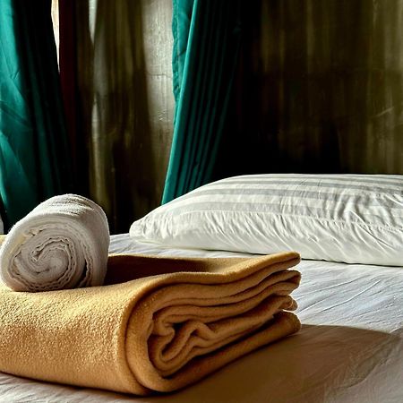 El Lobo Hostel General Luna  Εξωτερικό φωτογραφία